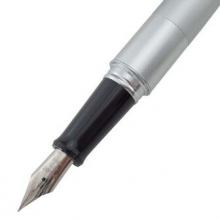 百乐(Pilot) 钢笔 墨水笔 88G平纹 M尖0.7