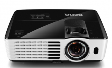 明基（BenQ） TH682ST 投影仪