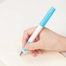 得力A917矫姿钢笔(可擦纯蓝/笔壳浅蓝) 12/盒