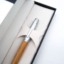 晨光  AFPW4804 礼盒装原木钢笔学生金属钢笔抽水式多彩笔杆 精品木杆钢笔